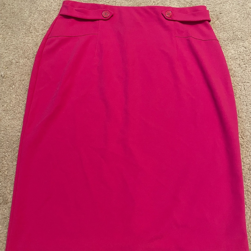 NYCC skirt. Size M.